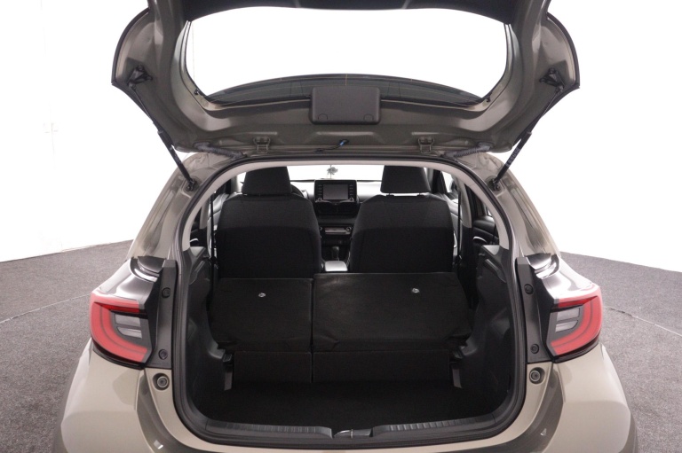 Toyota Yaris - 1.5 Hybrid Dynamic 24