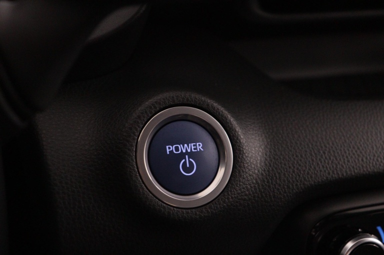 Toyota Yaris - 1.5 Hybrid Dynamic 36