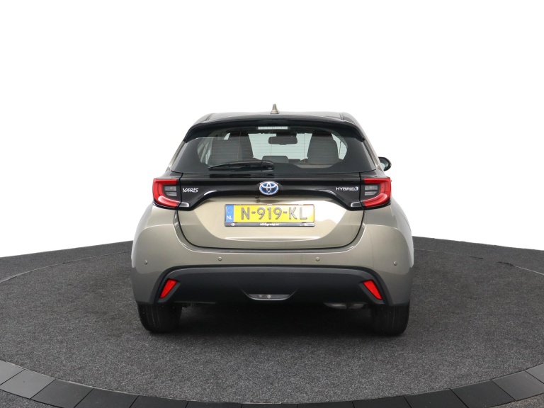 Toyota Yaris - 1.5 Hybrid Dynamic 39