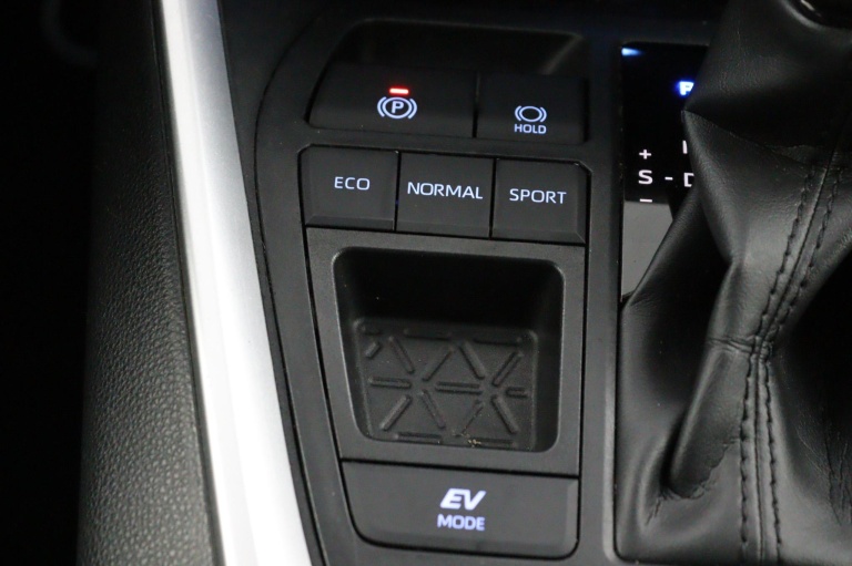 Toyota RAV4 - 2.5 Hybrid Black Edition 26