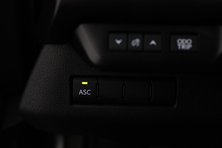 Lexus UX - 300e Business 54 kWh 30