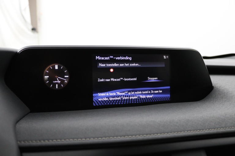Lexus UX - 300e Business 54 kWh 48