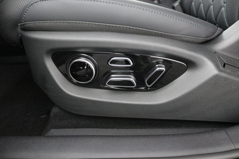 BYD SEALION 7 - Comfort 82.5 kWh 33