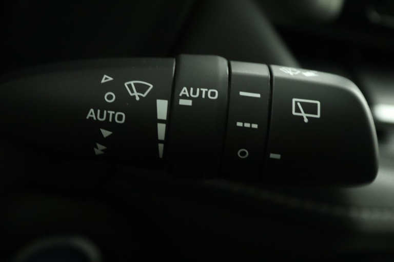 Toyota RAV4 - 2.5 Hybrid Active 31