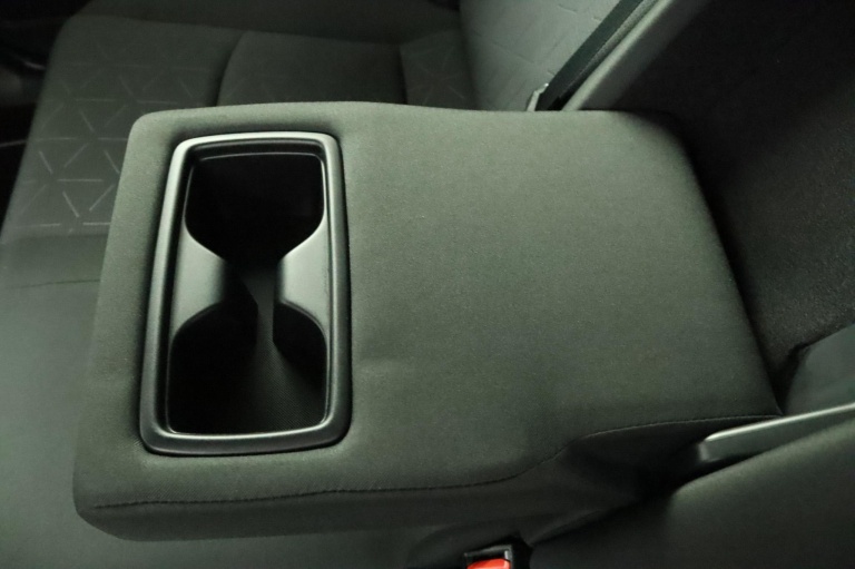 Toyota RAV4 - 2.5 Hybrid Active 39