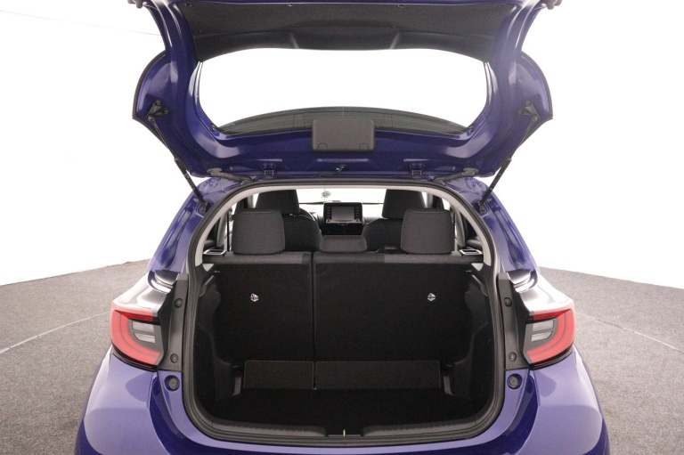 Toyota Yaris - 1.5 Hybrid Dynamic 22