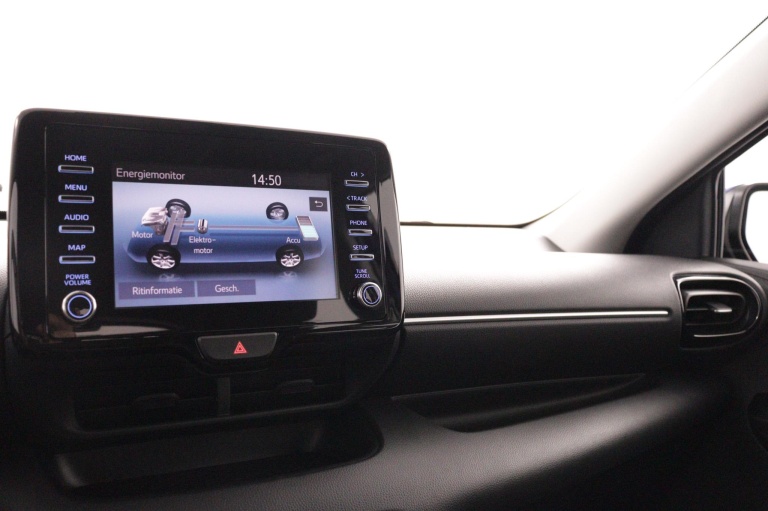 Toyota Yaris - 1.5 Hybrid Dynamic 37