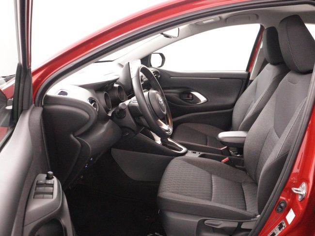 Toyota Yaris - 1.5 Hybrid 115 First Edition Limited