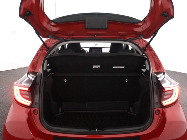 Toyota Yaris - 1.5 Hybrid 115 First Edition Limited