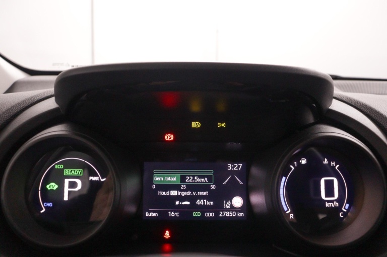 Toyota Yaris - 1.5 Hybrid 115 First Edition Limited 6