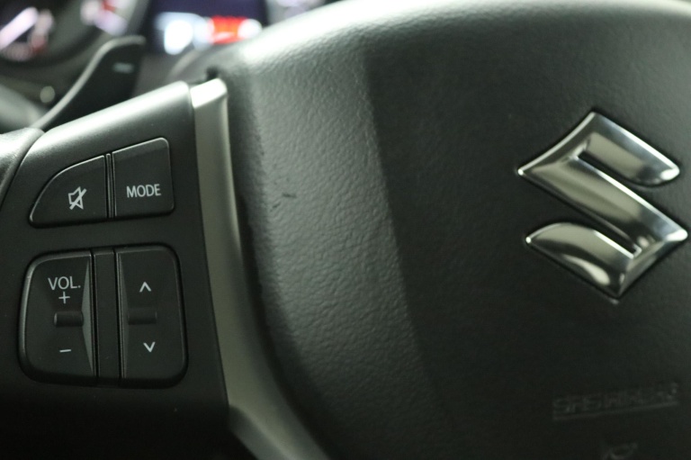 Suzuki Vitara - 1.5 Hybrid Style AllGrip 19