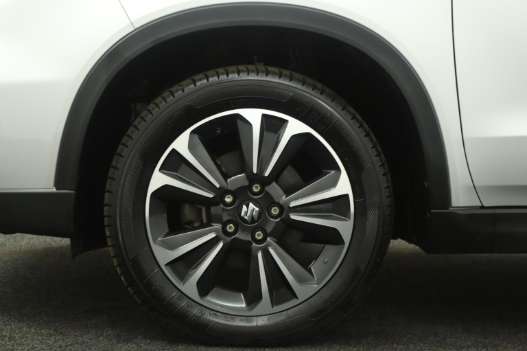 Suzuki Vitara - 1.5 Hybrid Style AllGrip 37