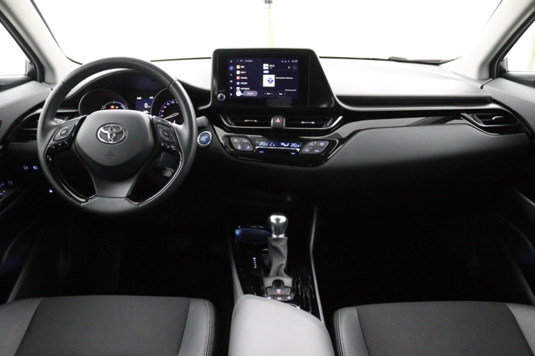 Toyota C-HR - 1.8 Hybrid Dynamic 11