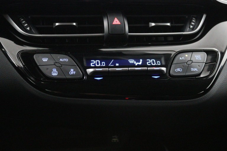 Toyota C-HR - 1.8 Hybrid Dynamic 16