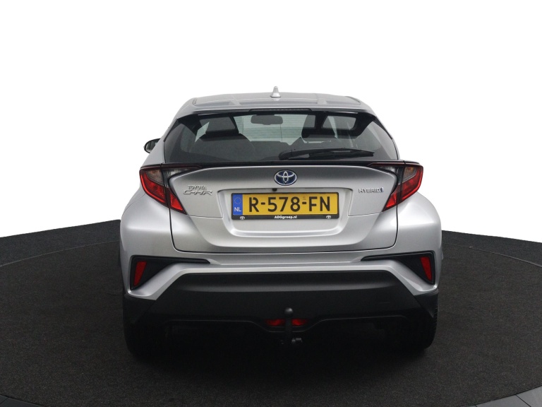 Toyota C-HR - 1.8 Hybrid Dynamic 8
