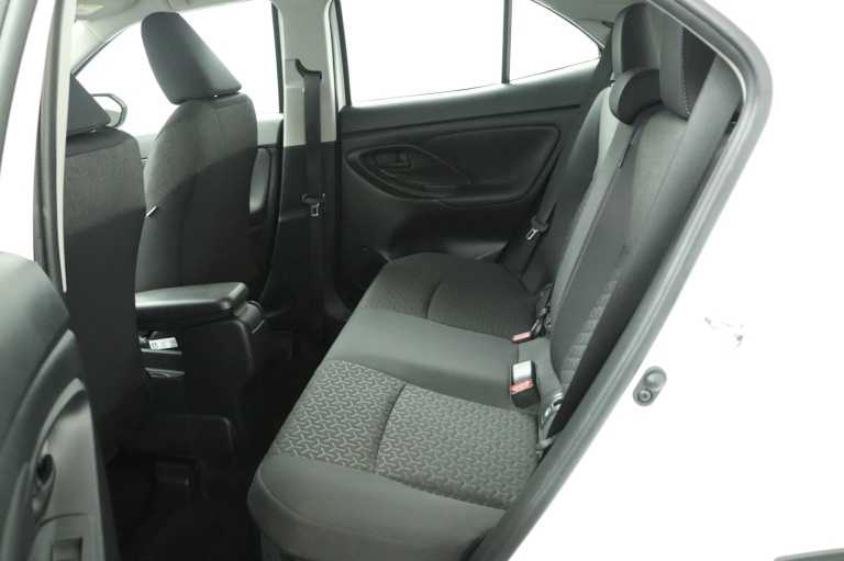 Toyota Yaris Cross - 1.5 Hybrid Active 18