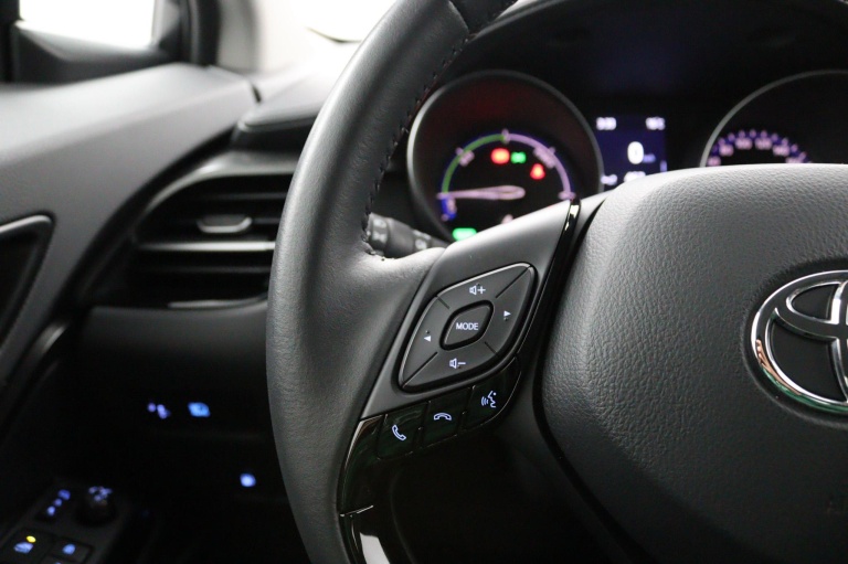 Toyota C-HR - 1.8 Hybrid Dynamic 17