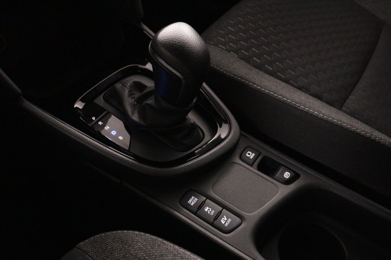 Toyota Yaris Cross - 1.5 Hybrid 115 First Edition 27