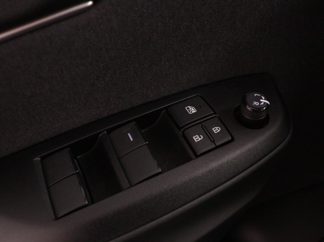 Toyota Yaris Cross - 1.5 Hybrid 115 First Edition