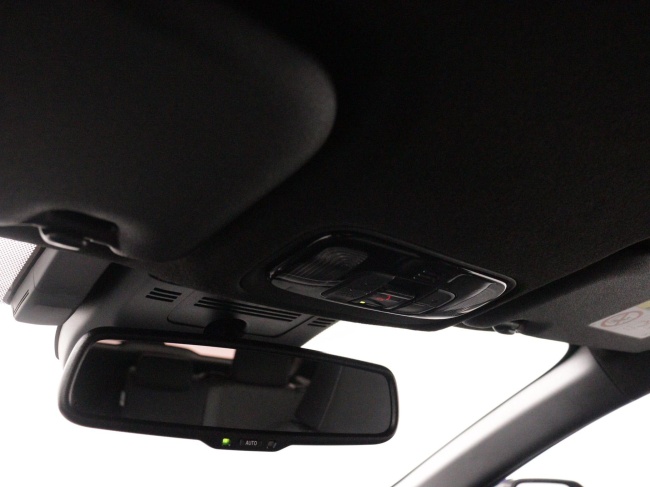 Toyota Yaris Cross - 1.5 Hybrid 115 First Edition