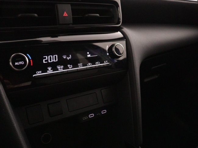 Toyota Yaris Cross - 1.5 Hybrid 115 First Edition