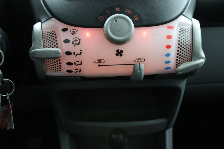 Toyota Aygo - 1.0-12V Comfort | Automaat | 14