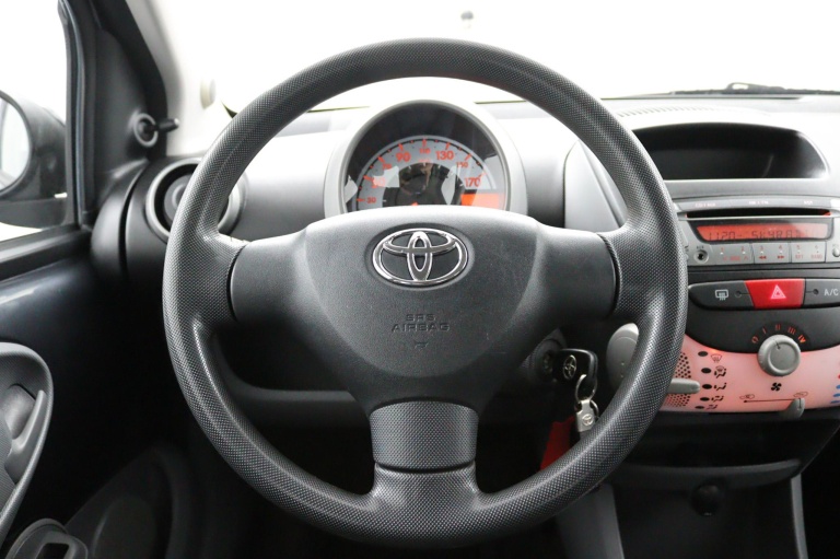 Toyota Aygo - 1.0-12V Comfort | Automaat | 15