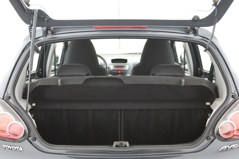 Toyota Aygo - 1.0-12V Comfort | Automaat | 24