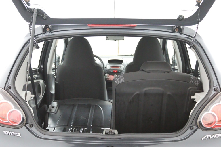 Toyota Aygo - 1.0-12V Comfort | Automaat | 26