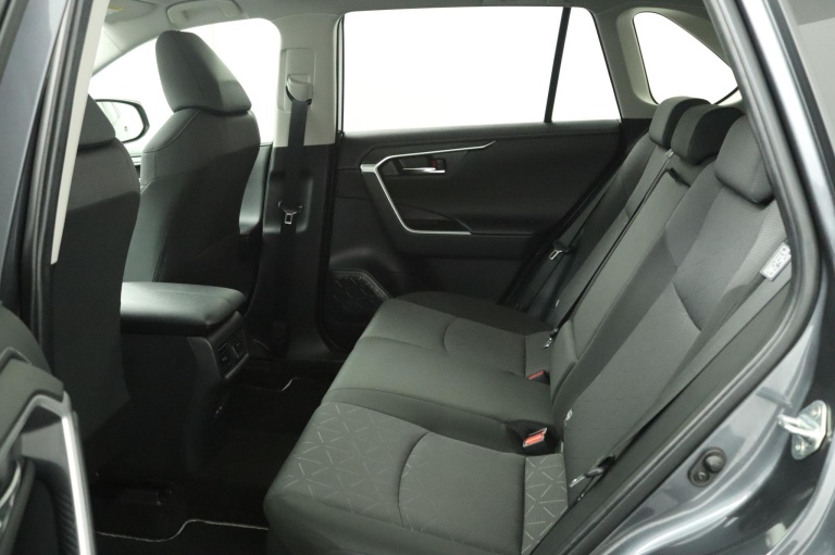 Toyota RAV4 - 2.5 Hybrid AWD Dynamic 18