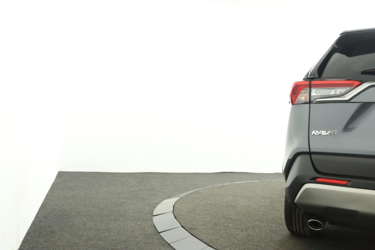 Toyota RAV4 - 2.5 Hybrid AWD Dynamic 40