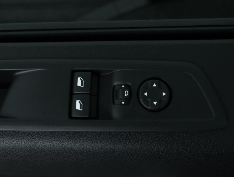 Toyota PROACE Electric Worker - Challenger Extra Range L1 75 kWh 18
