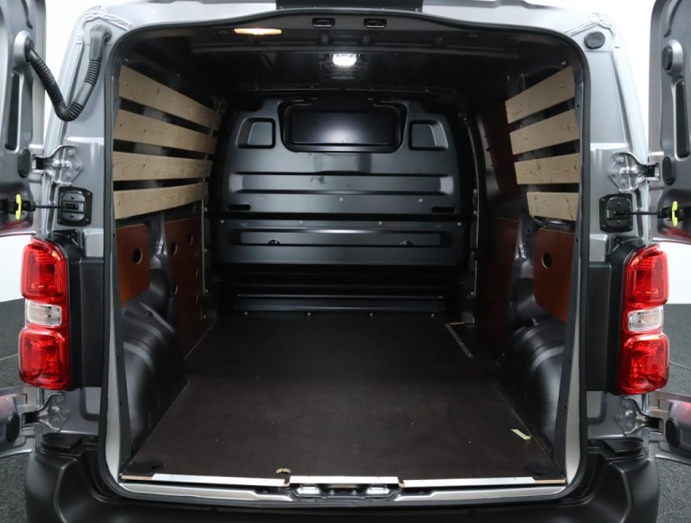 Toyota PROACE Electric Worker - Challenger Extra Range L1 75 kWh 24