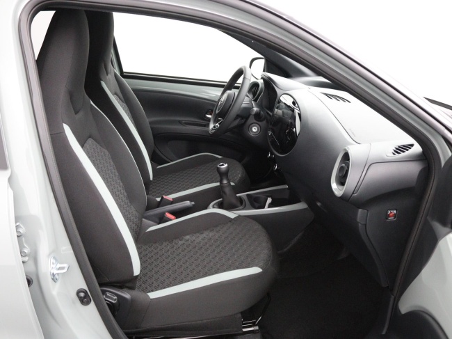 Toyota Aygo X - 1.0 VVT-i MT Pulse