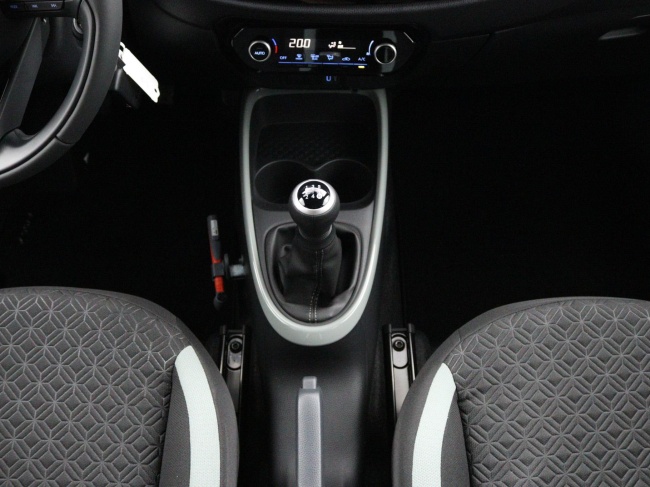 Toyota Aygo X - 1.0 VVT-i MT Pulse