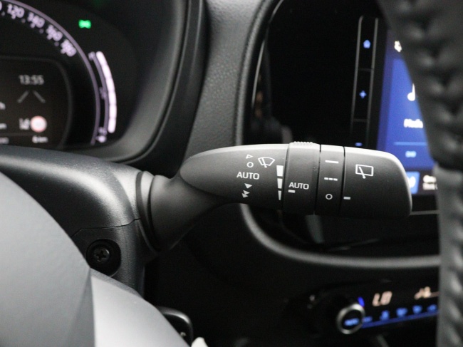 Toyota Aygo X - 1.0 VVT-i MT Pulse