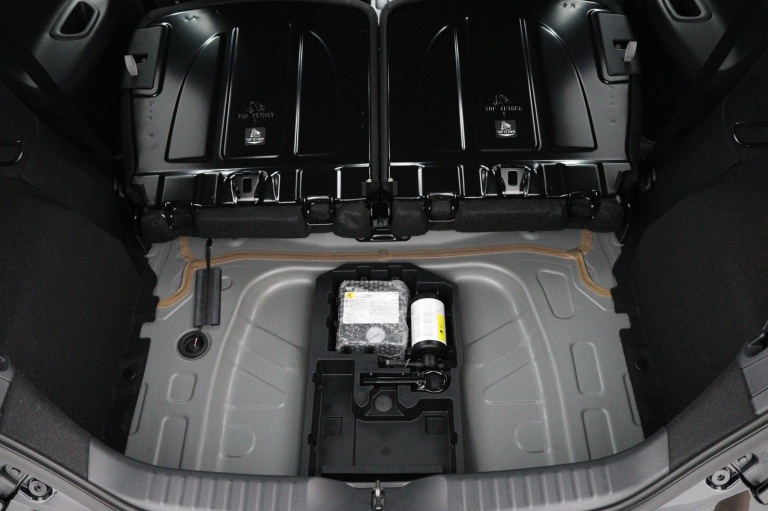 Toyota Aygo X - 1.0 VVT-i MT Pulse 33