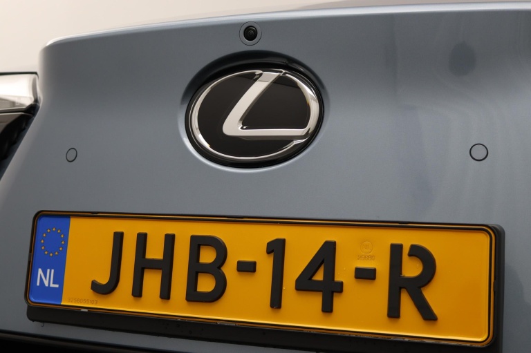 Lexus RZ - 300e 35th Edition 71 kWh 37