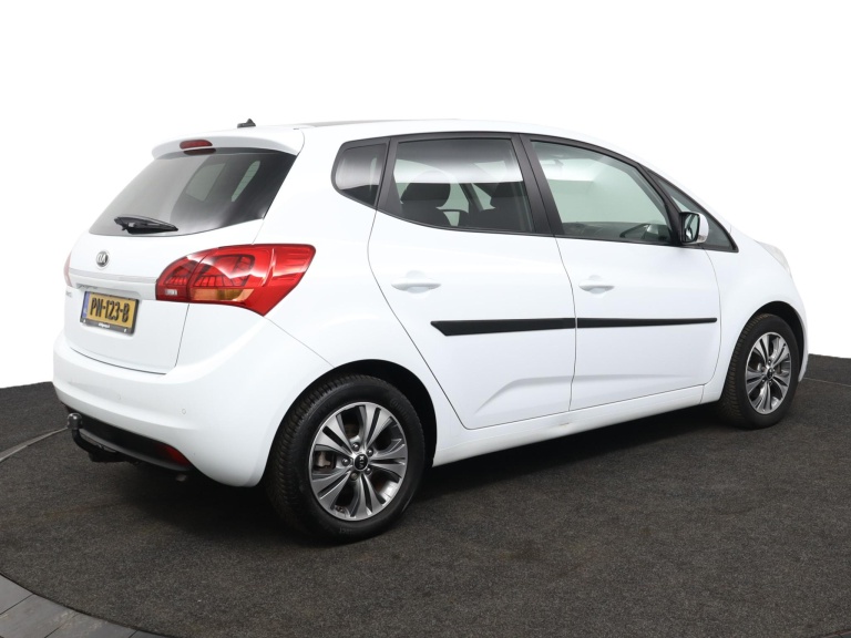 Kia Venga - 1.6 CVVT Summer Edition  2