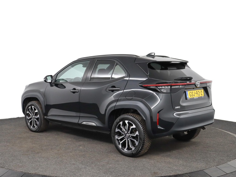 Toyota Yaris Cross - 1.5 Hybrid 115 First Edition 12
