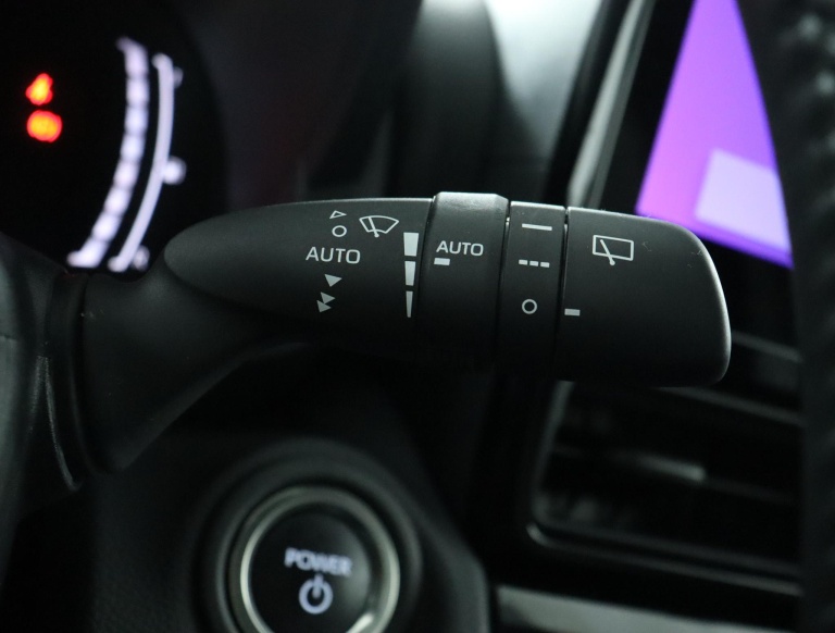 Toyota Yaris Cross - 1.5 Hybrid 115 First Edition 32