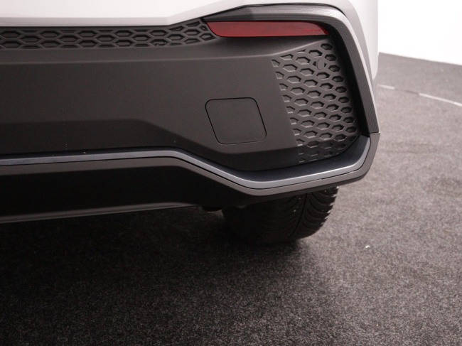 Toyota C-HR - 1.8 Hybrid 140 Active