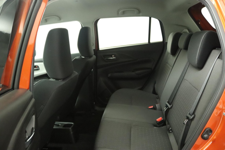 Suzuki Swift - 1.2 Style Smart Hybrid 18