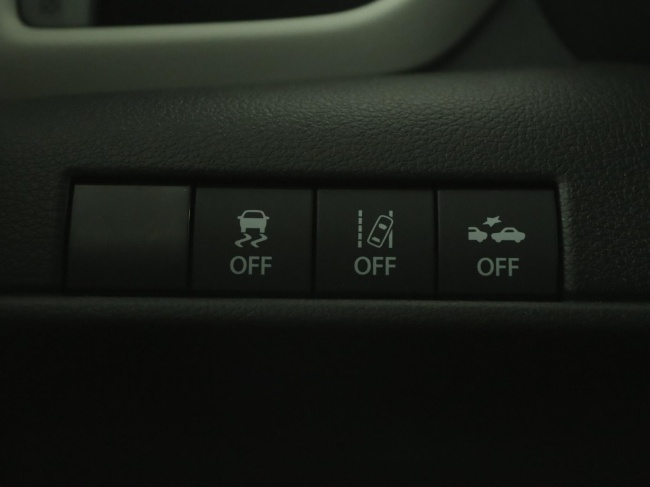 Suzuki Swift - 1.2 Style Smart Hybrid