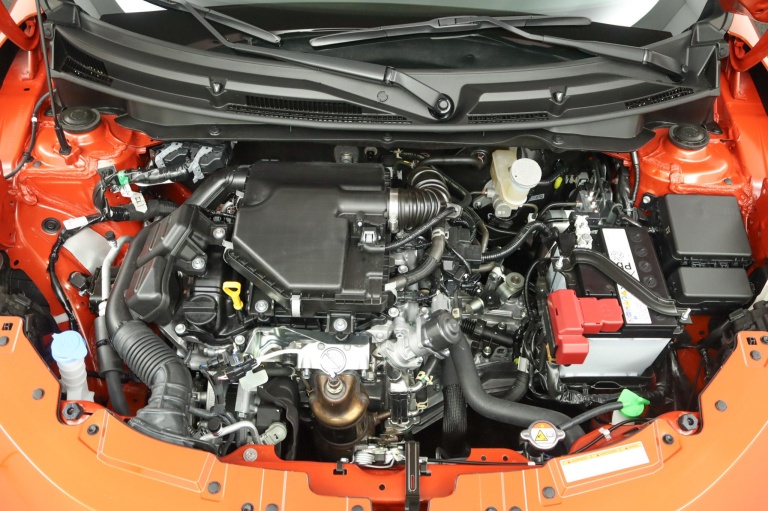 Suzuki Swift - 1.2 Style Smart Hybrid 32