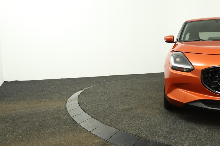 Suzuki Swift - 1.2 Style Smart Hybrid 33