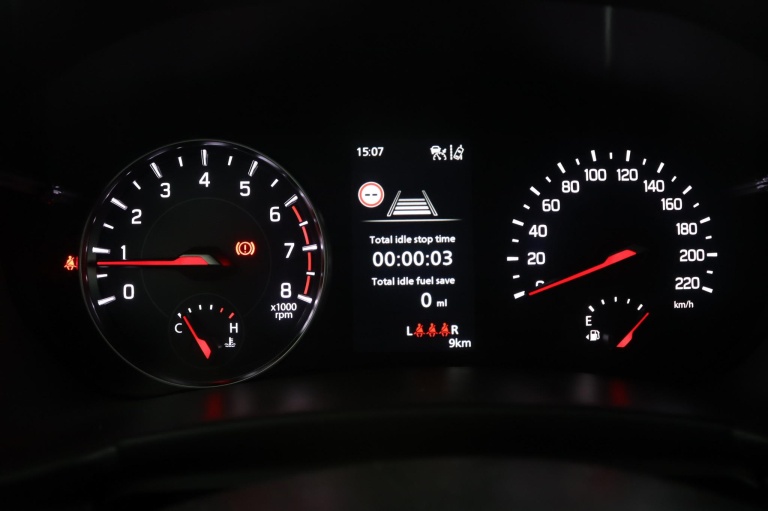 Suzuki Swift - 1.2 Style Smart Hybrid 48