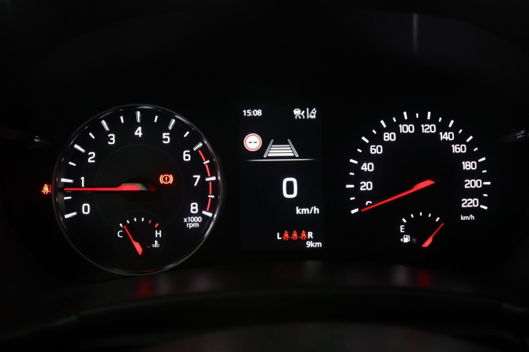 Suzuki Swift - 1.2 Style Smart Hybrid 54