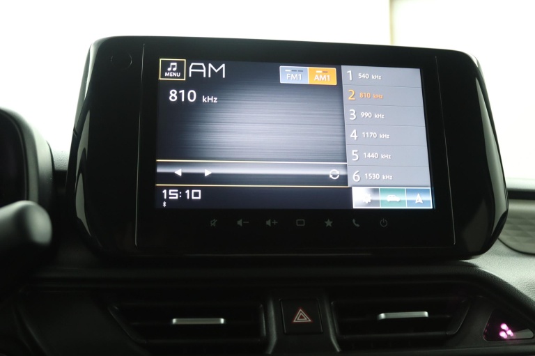 Suzuki Swift - 1.2 Style Smart Hybrid 58