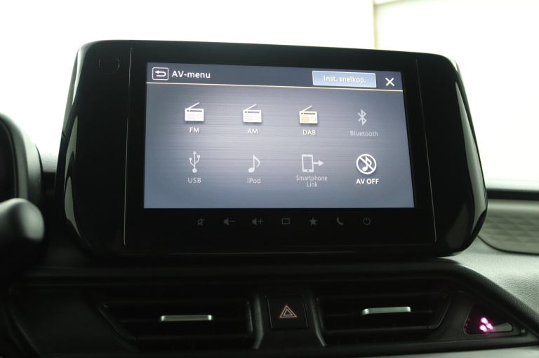 Suzuki Swift - 1.2 Style Smart Hybrid 60